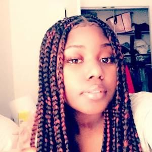 Meet your Posher, Brianna